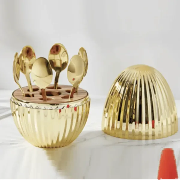 Porte cuillères doré en inox avec couvercle – support élégant pour cuillères décoratives – design luxe pour cuisine au Maroc