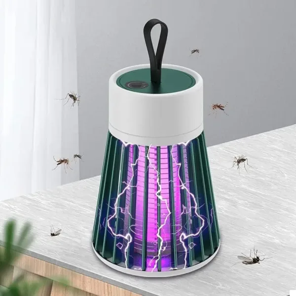 Lampe anti moustiques électrique avec lumière UV pour piéger et éliminer efficacement les insectes volants.