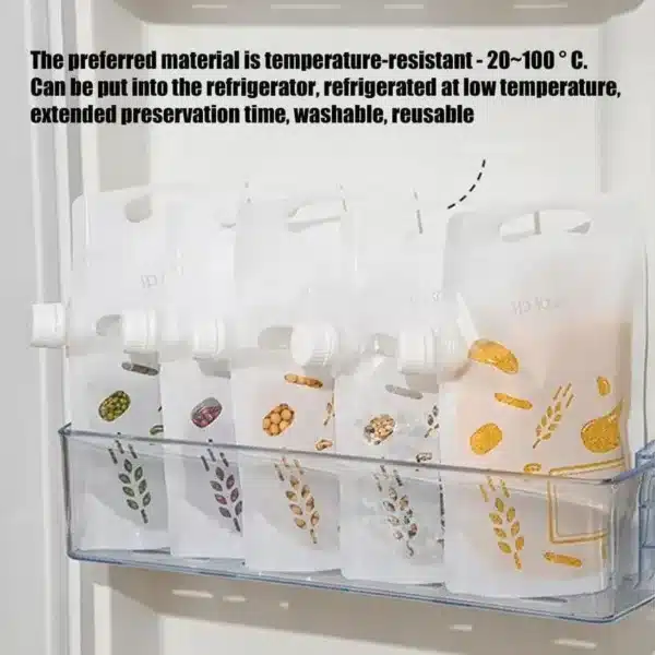 Sacs de rangement hermétiques avec bouchon refermable, utilisés pour la conservation de liquides, graines et aliments solides, pratiques et réutilisables.