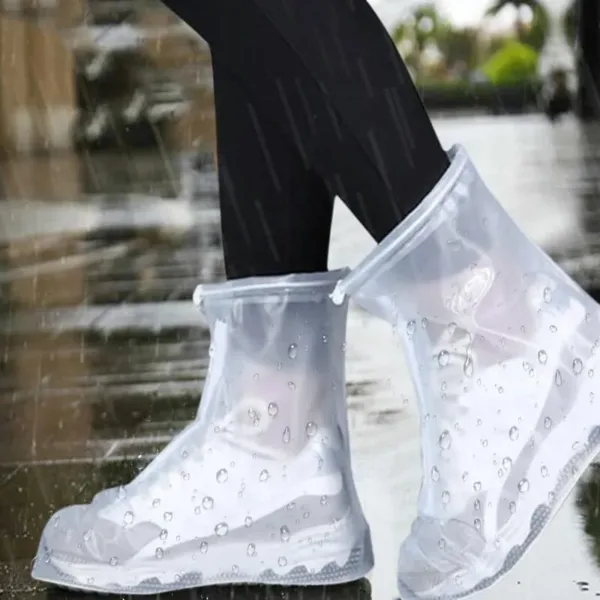 Couvre chaussures imperméables réutilisables protégeant vos chaussures de la pluie et des éclaboussures