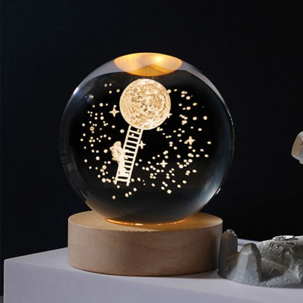 Lampe cristal 3D Échelle vers la Lune avec gravure laser et socle en bois.