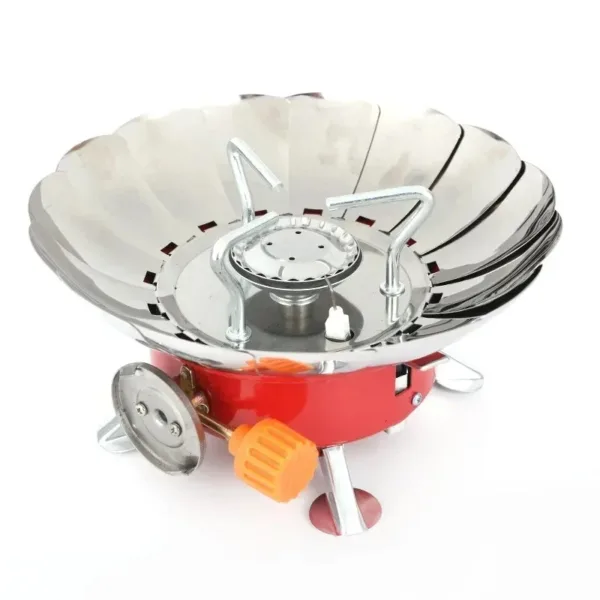 Réchaud à gaz portable pliable avec pare-vent pour camping et randonnée.