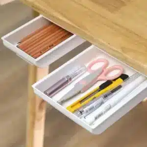 Boîte de rangement invisible sous bureau, organisateur adhésif pratique et discret.