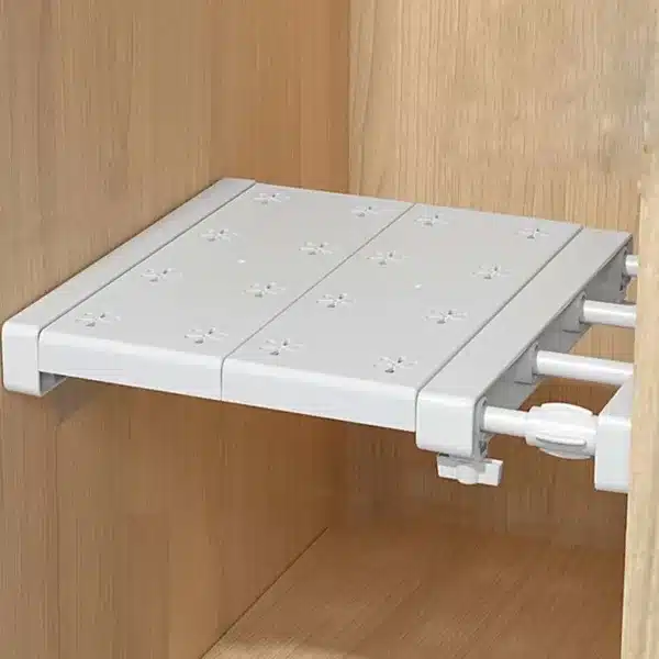 Étagère télescopique extensible sans perçage installée dans un placard – Casablanca Maroc