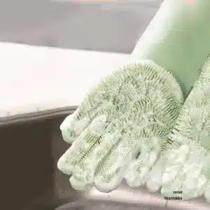 Gants de nettoyage en silicone multifonctions avec brosse intégrée.