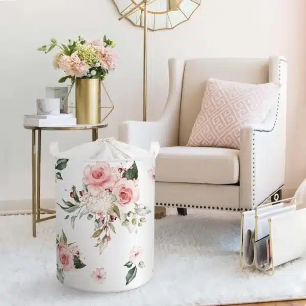 Panier à linge pliable avec motif floral, design élégant et pratique pour la maison.