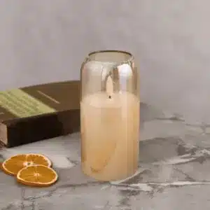 Bougie LED électrique avec flamme réaliste dans verre teinté pour décoration élégante au Maroc