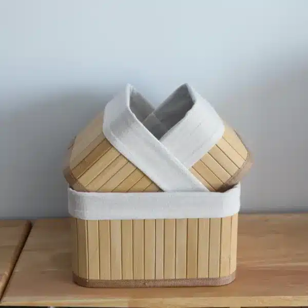 Paniers de rangement carrés en bambou avec doublure en tissu beige