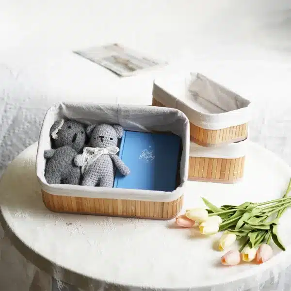 Paniers de rangement rectangulaire en bambou avec doublure en tissu beige
