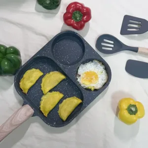 poêle à 3 compartiments pour œufs, viande et légumes