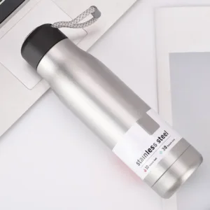 Gourde isotherme inox noire 550 ml design avec dragonne
