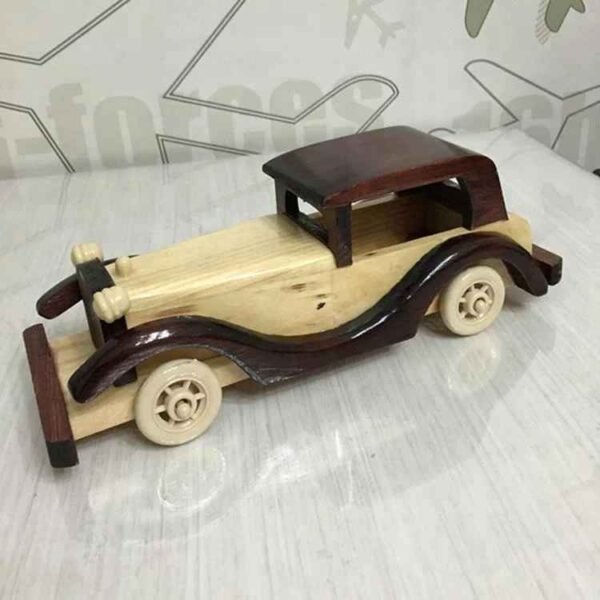 Voiture ancienne en bois artisanale faite main, style rétro vintage – Jouet ou objet de décoration – Maroc