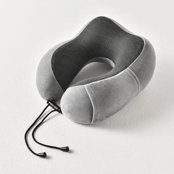 Coussin de voyage ergonomique en mousse à mémoire de forme – confort nuque et tête avion Casablanca