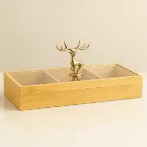 Plateau de rangement rectangulaire en bambou avec couvercle transparent et poignée dorée en forme de cerf – 3 compartiments décoratifs