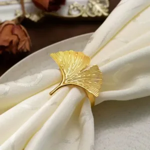 Ronds de serviette dorés en forme de feuille Ginkgo, élégants pour décoration de table raffinée