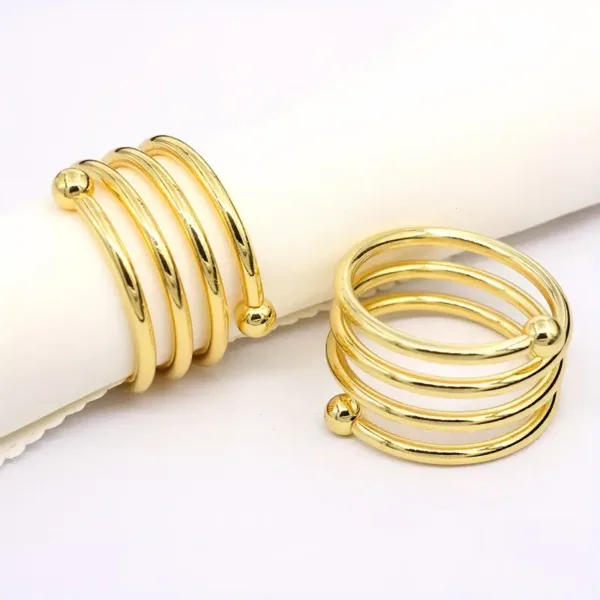 Ronds de serviette spirale dorés en métal, lot de 6 pour décoration de table élégante