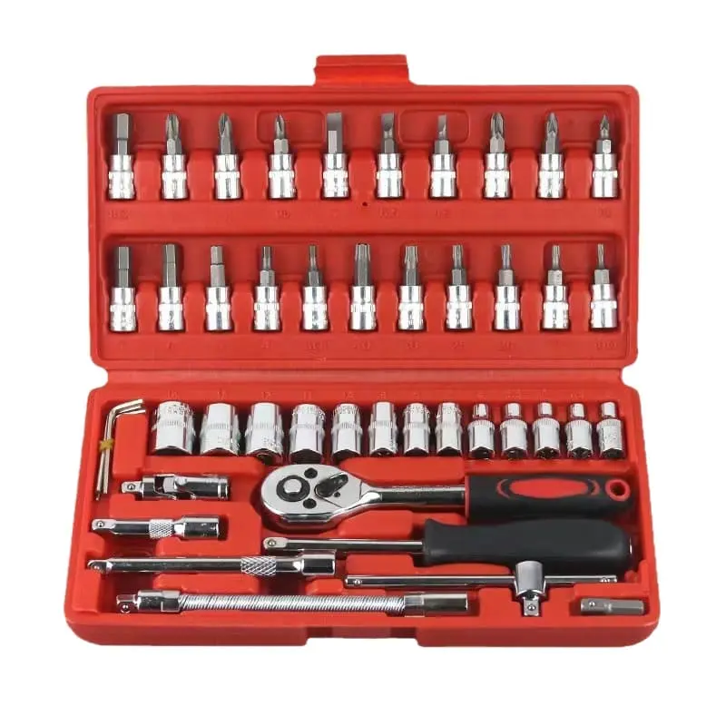 coffret-cliquet-46-pieces Coffret cliquet 46 pièces gros plan – embouts et douilles en acier Cr-V dans boîte rouge