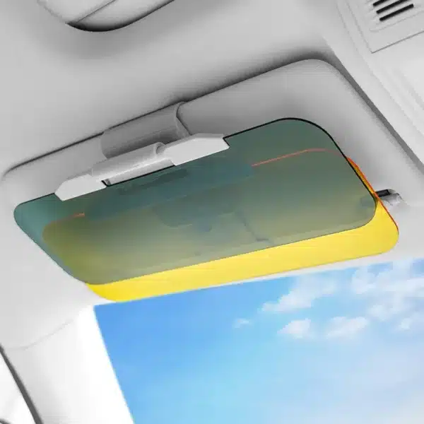 Pare soleil voiture anti éblouissement jour et nuit installé