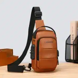 Sac bandoulière homme couleur marron clair avec cadenas à code