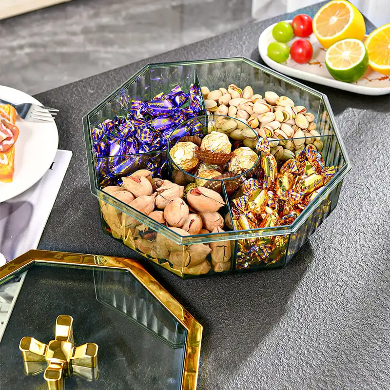 boite-de-rangement-a-compartiments-octogonale-maroc Boîte à compartiments octogonale transparente avec couvercle doré – Babouti.ma