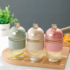 Bouteilles à eau élégantes 400 ml avec couvercle doré et paille intégrée