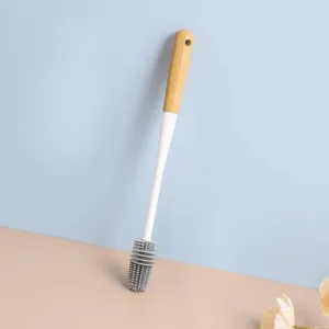 Brosse longue en silicone avec manche en bois pour bouteilles – Babouti.ma