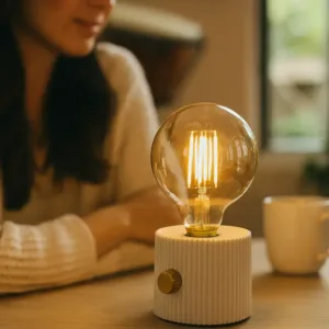 Lampe de chevet vintage pour ambiance cosy élégante au maroc