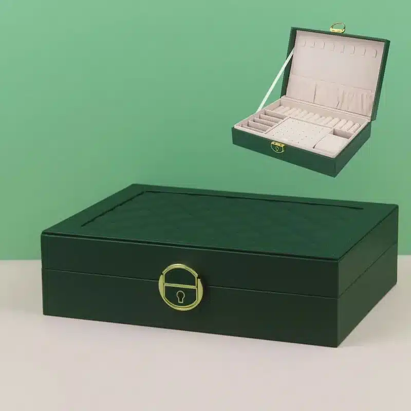 boite-a-bijoux-avec-cle-vert Boîte à bijoux avec clé et compartiments pour bagues colliers bracelets et montres au Maroc