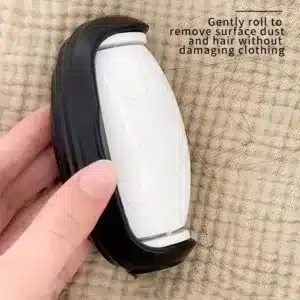 Rouleau anti peluches lavable réutilisable pour enlever poils et poussière sur vêtements au Maroc