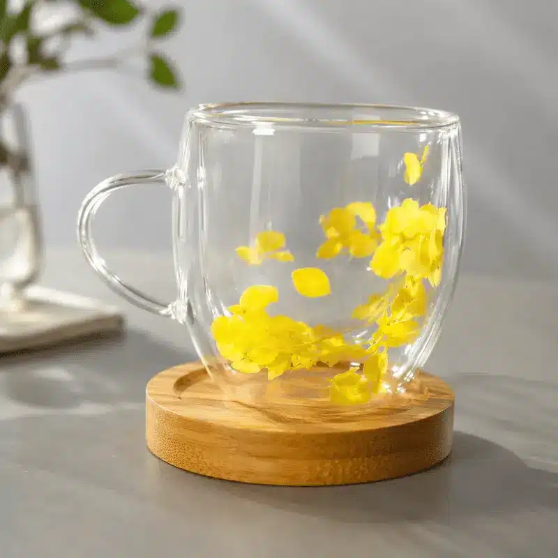 tasse-double-paroi-fleur-avec-support-bois-jaune Tasse Double Paroi Fleur avec Support en Bois