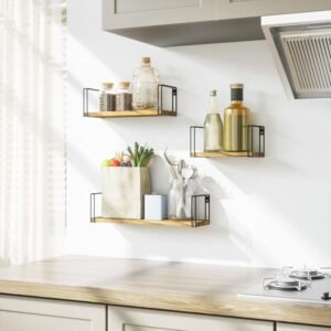 Étagères murales flottantes style bois moderne pour décoration et rangement au Maroc