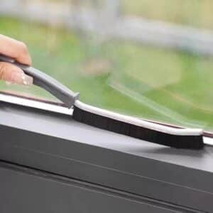 brosse de nettoyage pour rainures et interstices
