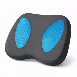 Coussin lombaire ergonomique noir avec zones respirantes bleues pour soutien du dos en voiture ou au bureau.