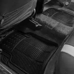 Tapis de Voiture Universel en Caoutchouc – Pack 5 Pièces