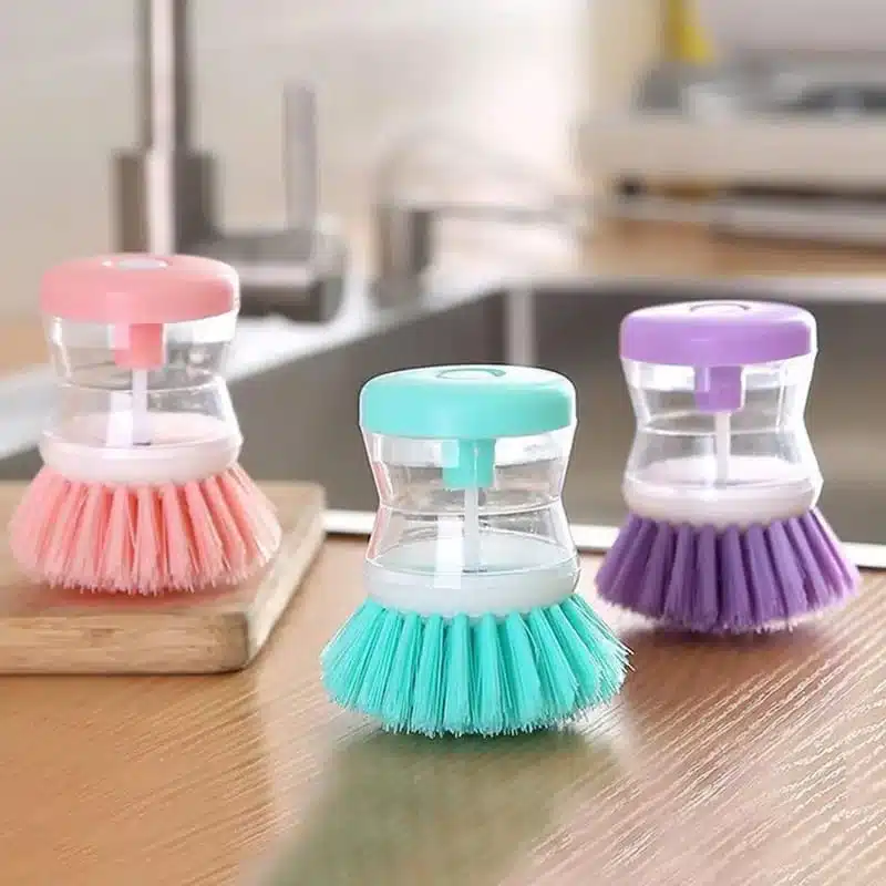 brosse-de-nettoyage-avec-distributeur-de-liquide Brosse de Nettoyage avec Distributeur de Liquide Vaisselle Intégré