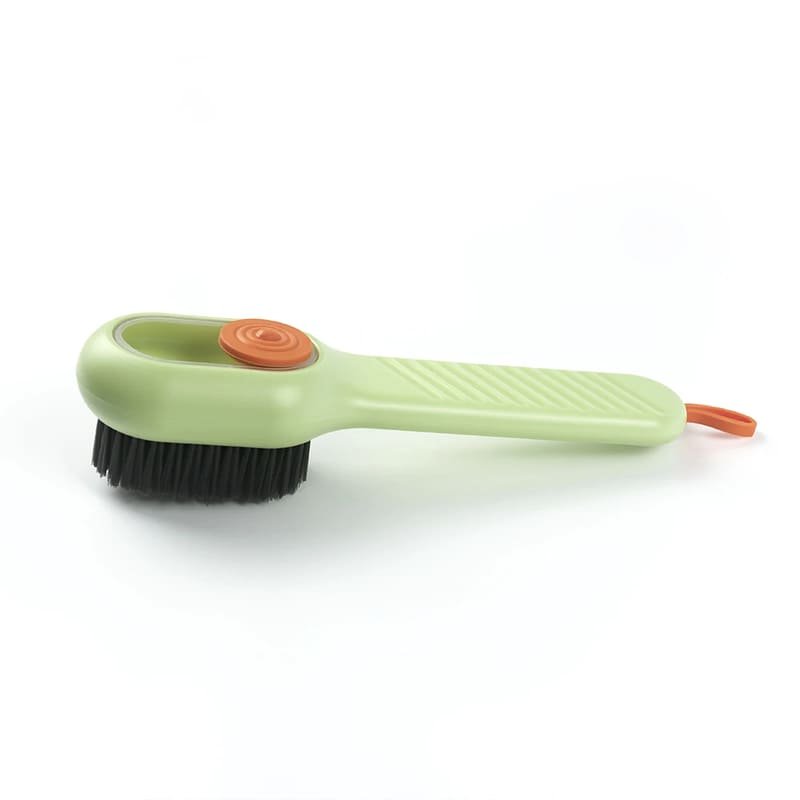 brosse-nettoyante-avec-reservoir-de-savon-vert Brosse nettoyante avec réservoir et distributeur de savon intégré